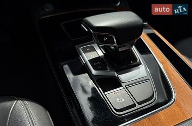 Позашляховик / Кросовер Audi Q5 2022 в Львові