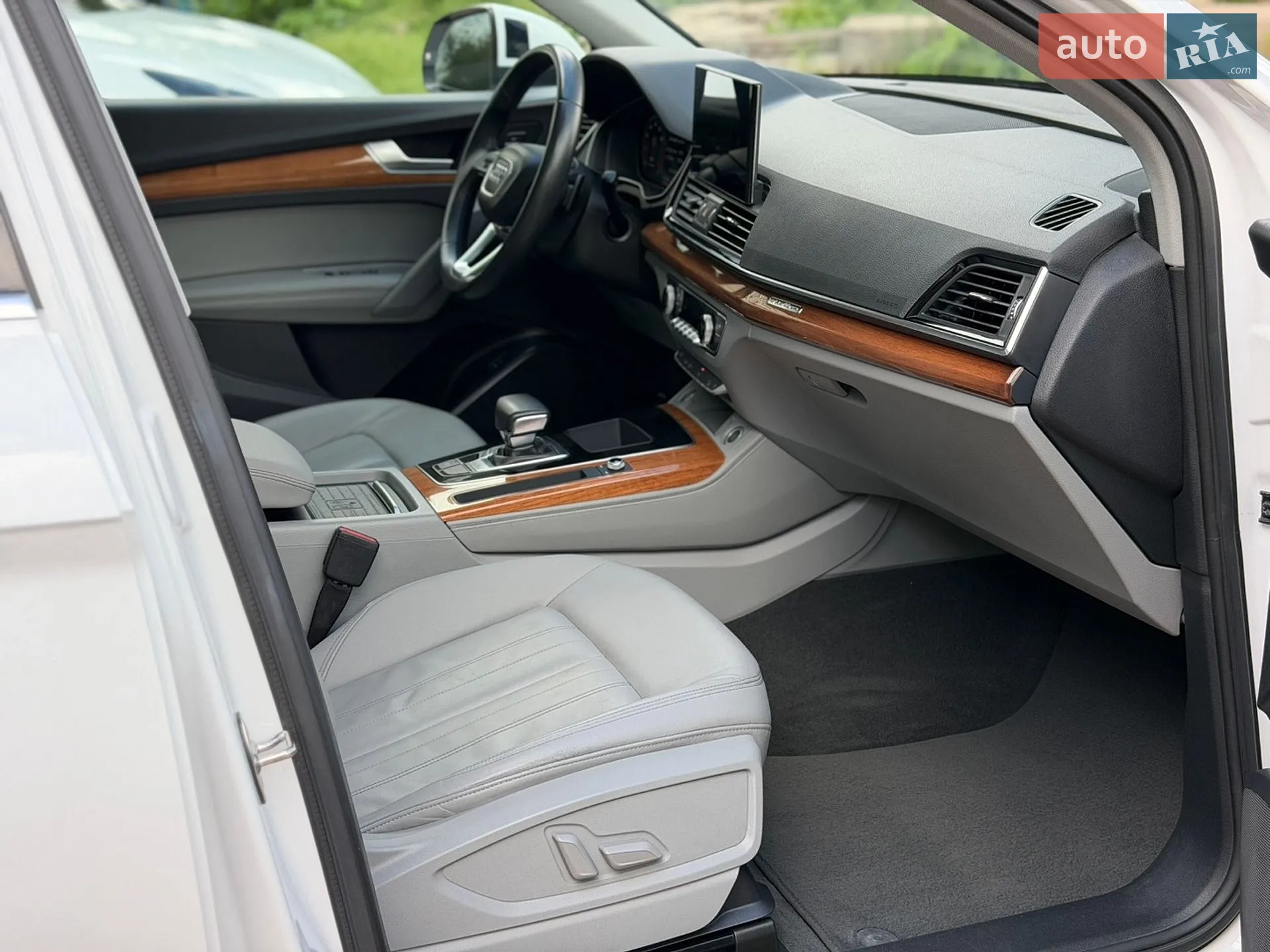 2020 Audi Q5 - мініатюра 11