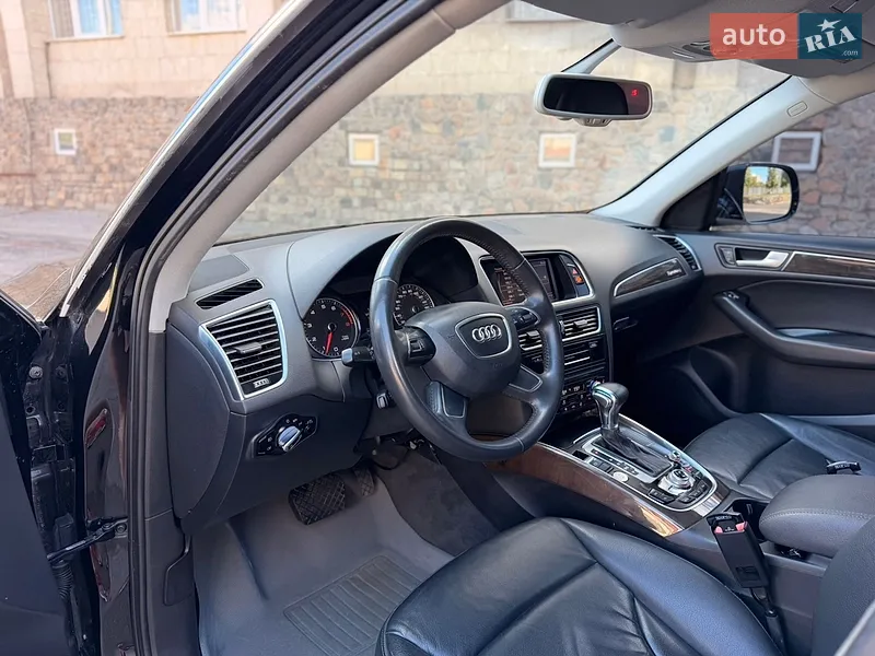 Audi Q5 2014 VIN WA1LFAFP8EA076762 фото оголошення 36 з 118