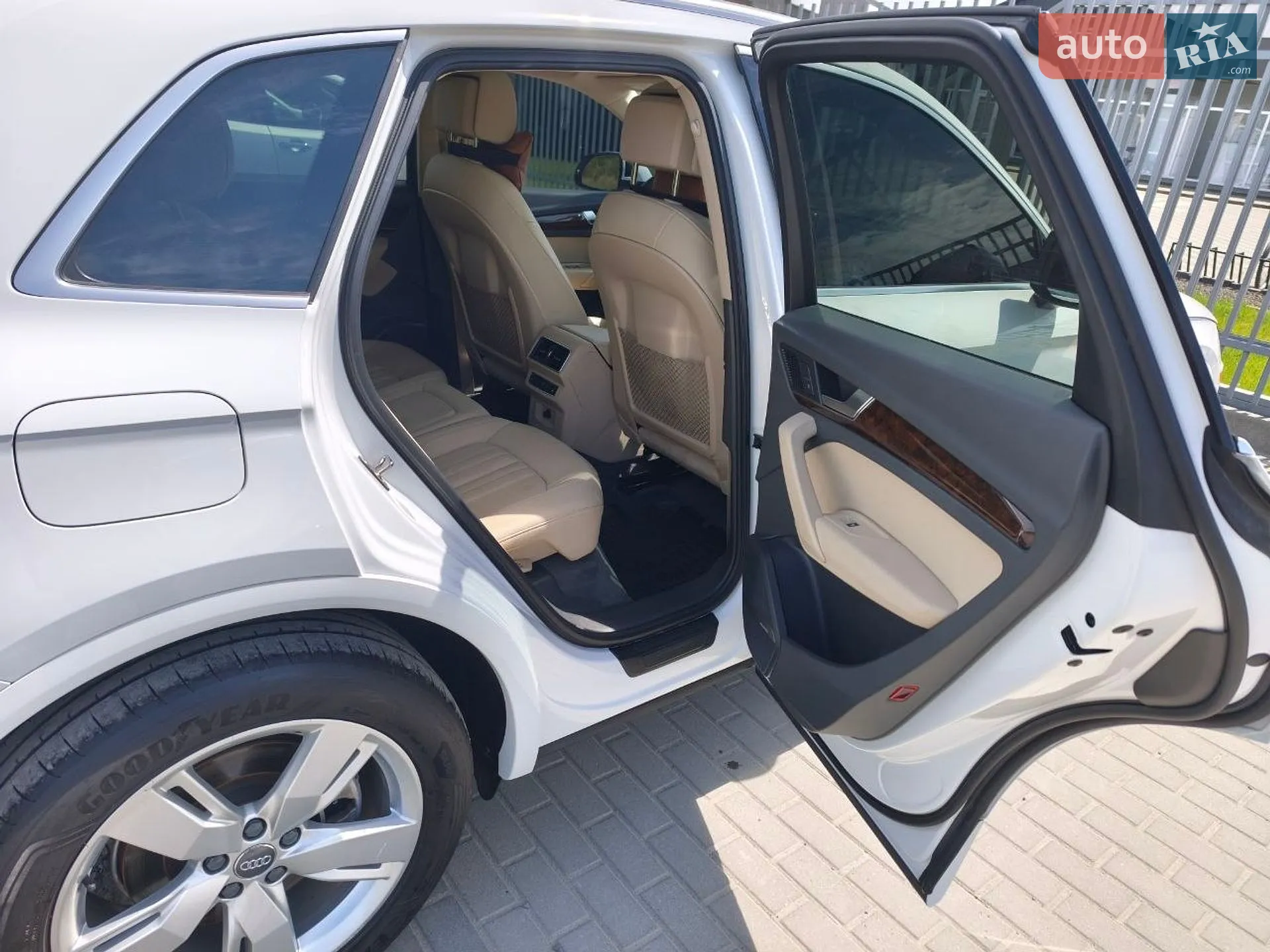 2017 Audi Q5 - мініатюра 21
