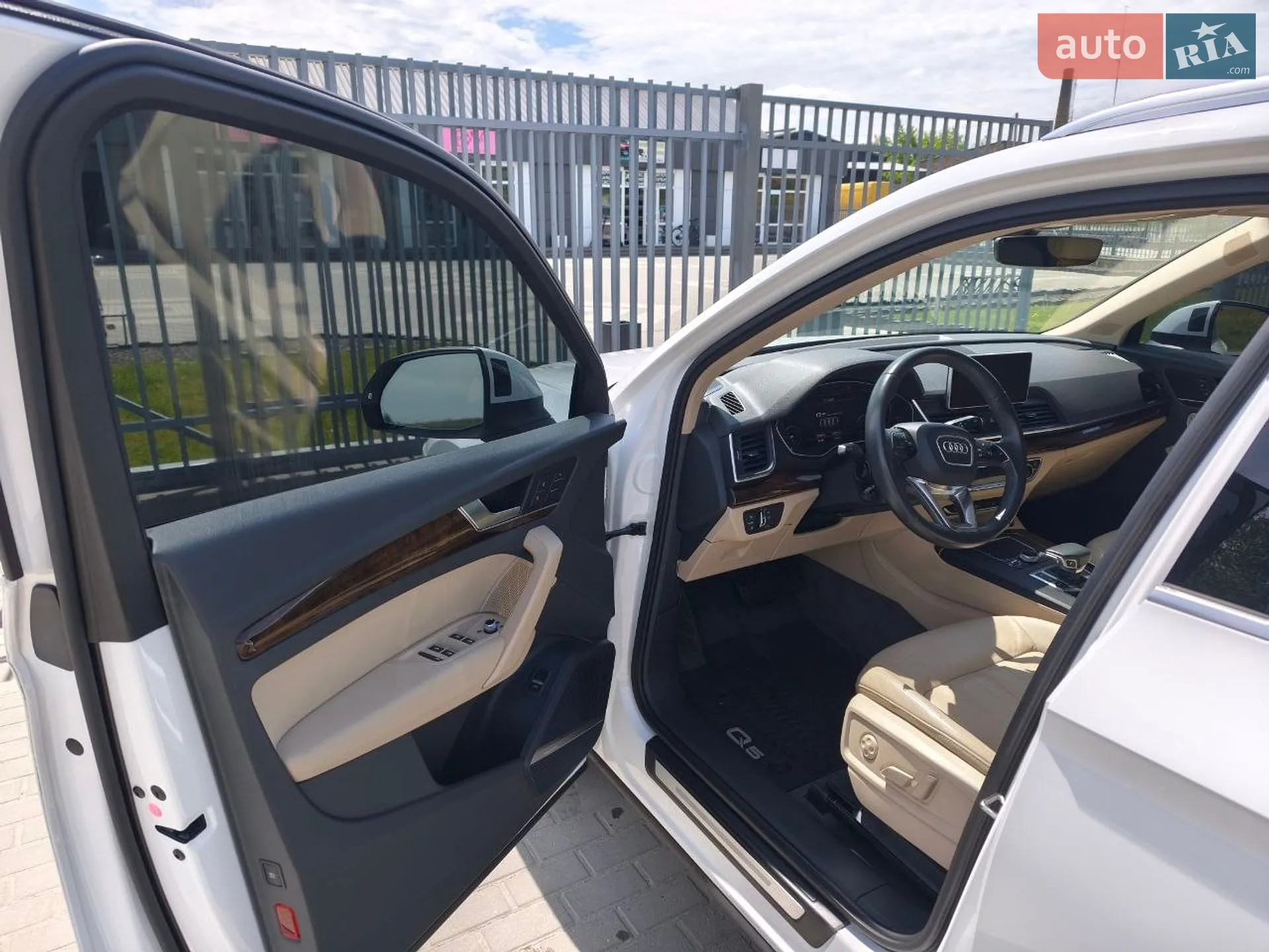 2017 Audi Q5 - мініатюра 27