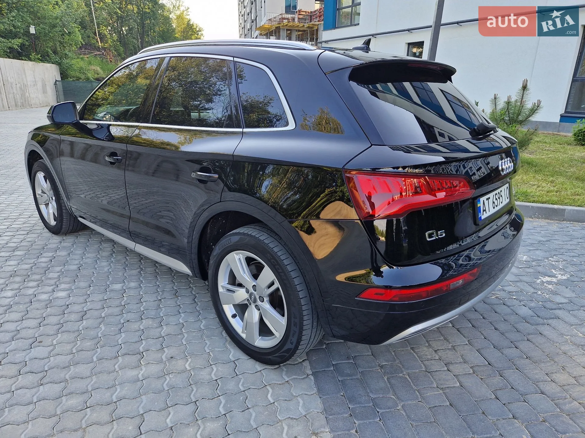 Audi Q5 2017 VIN WA1BNAFY0J2071714 фото оголошення 14 з 57