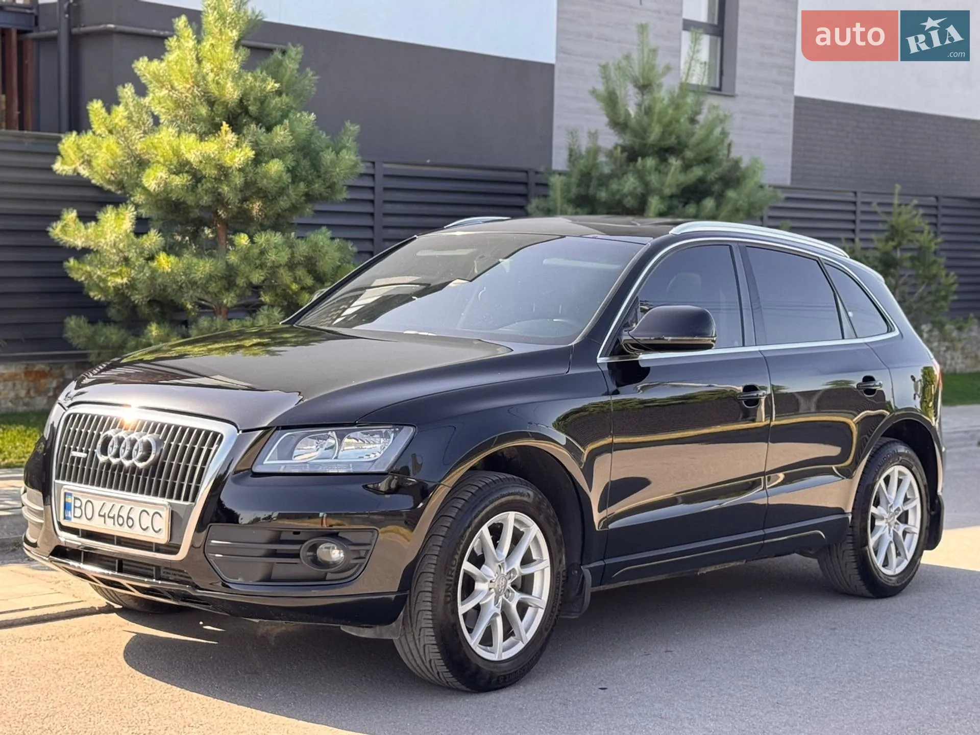 2010 Audi Q5 - мініатюра 2