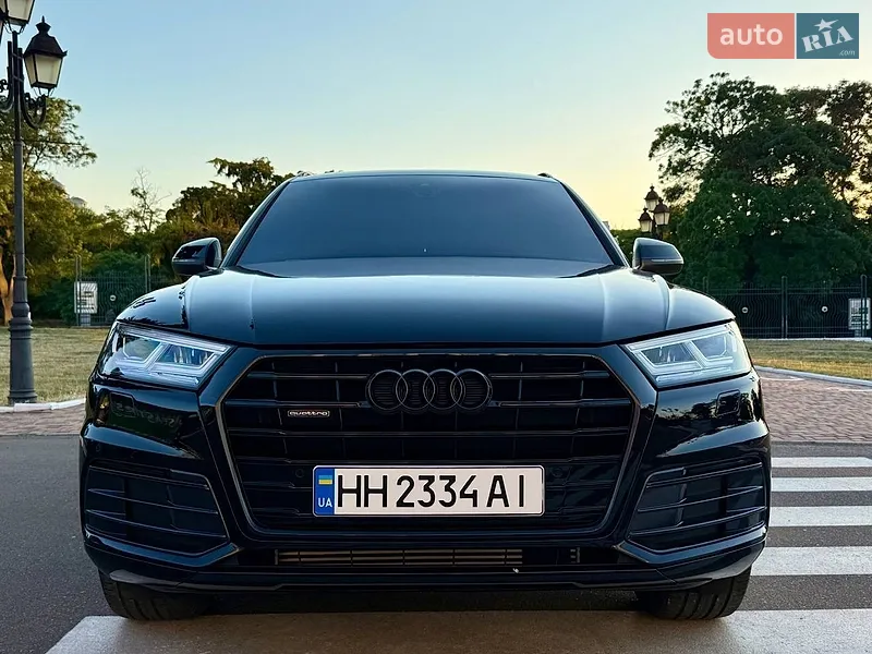Audi Q5 2019 VIN WA1BNAFY6K2114082 фото оголошення 19 з 84