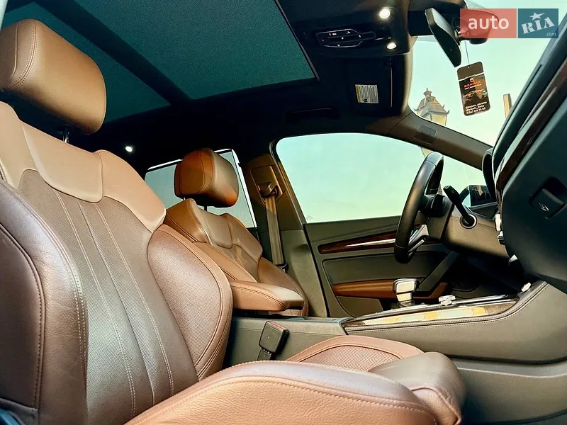 Audi Q5 2019 VIN WA1BNAFY6K2114082 фото оголошення 36 з 84