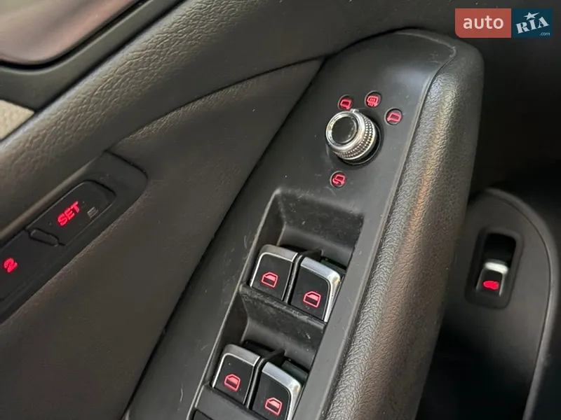 Audi Q5 2012 VIN WA1LFAFP2DA020010 фото оголошення 22 з 58