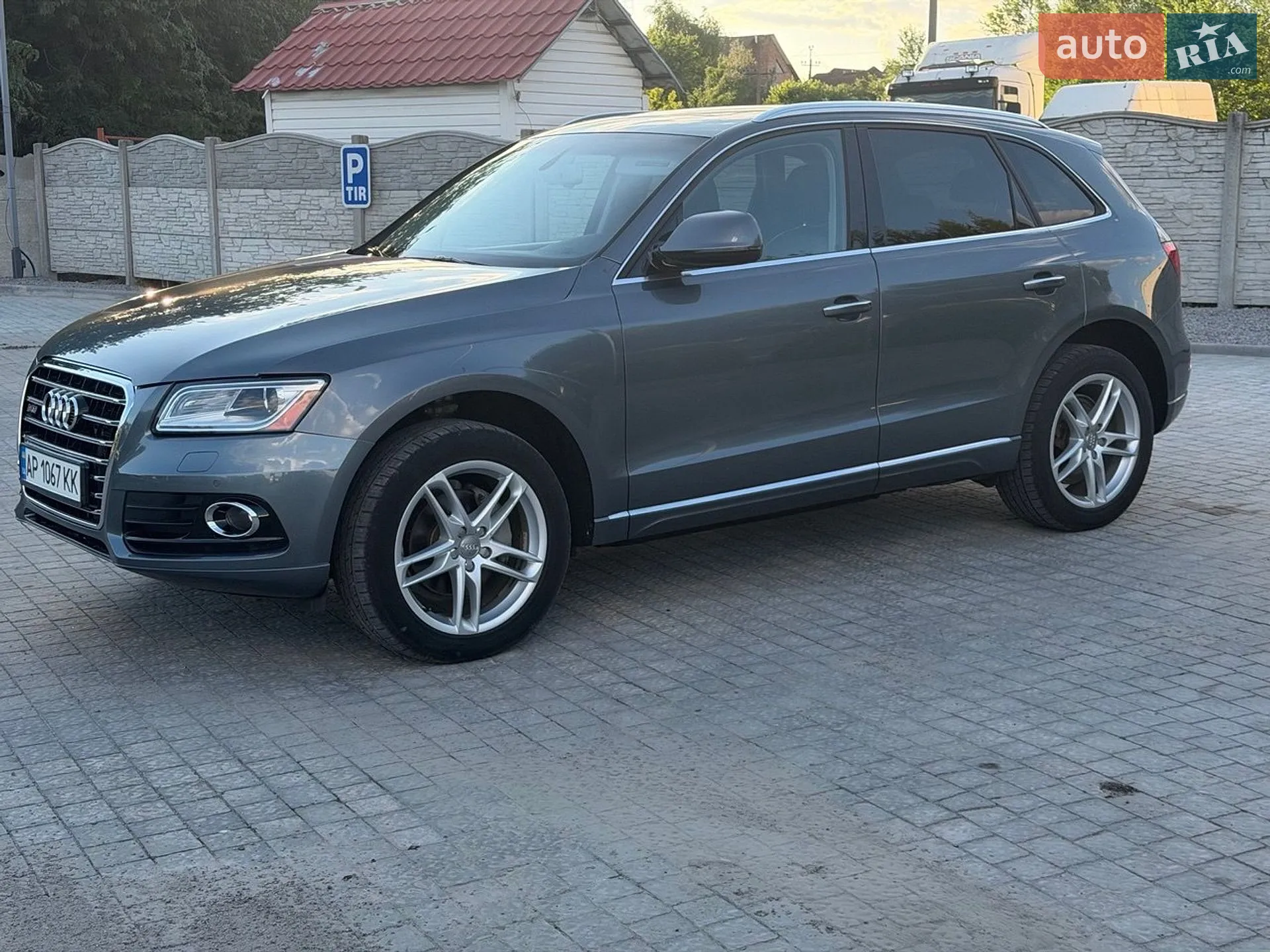 Audi Q5 2015 VIN WA1L2AFP3GA066980 фото оголошення 3 з 27