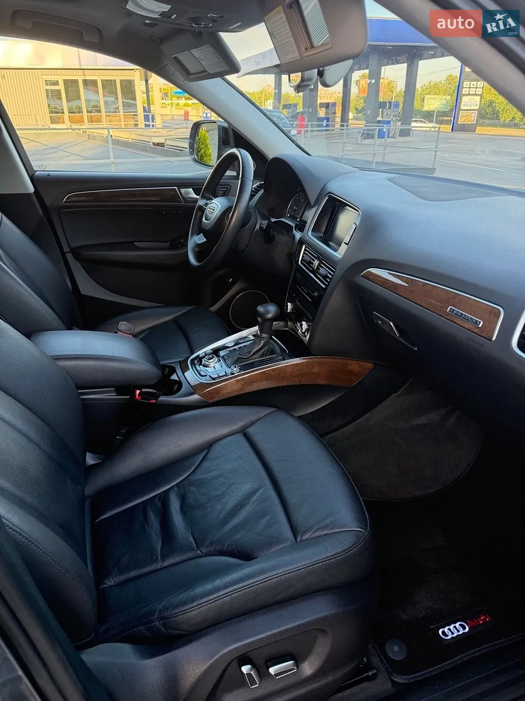 Audi Q5 2015 VIN WA1L2AFP3GA066980 фото оголошення 13 з 27