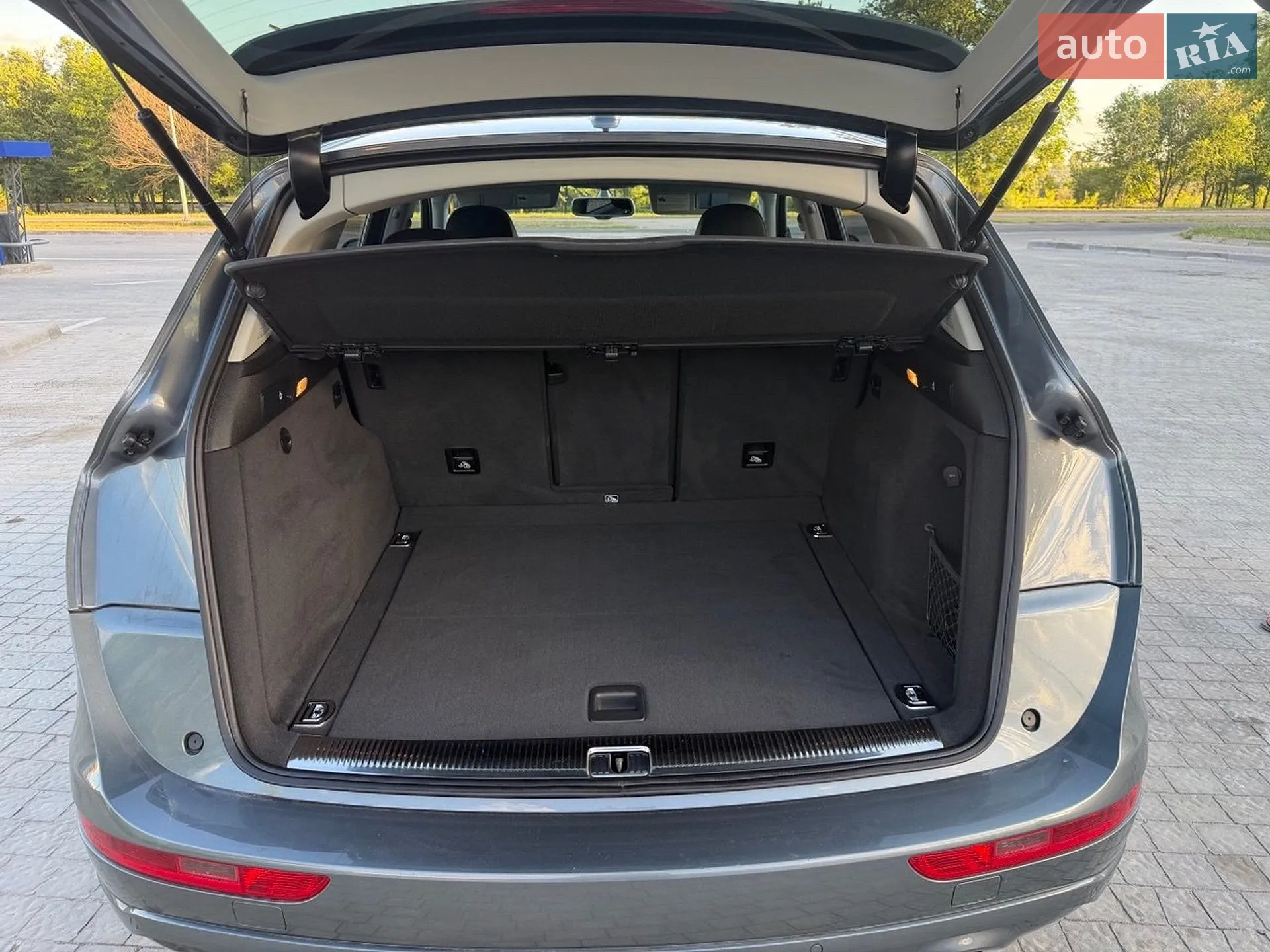 Audi Q5 2015 VIN WA1L2AFP3GA066980 фото оголошення 25 з 27