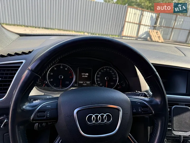 Audi Q5 2013 VIN WA1LFAFP2DA082779 фото оголошення 16 з 60