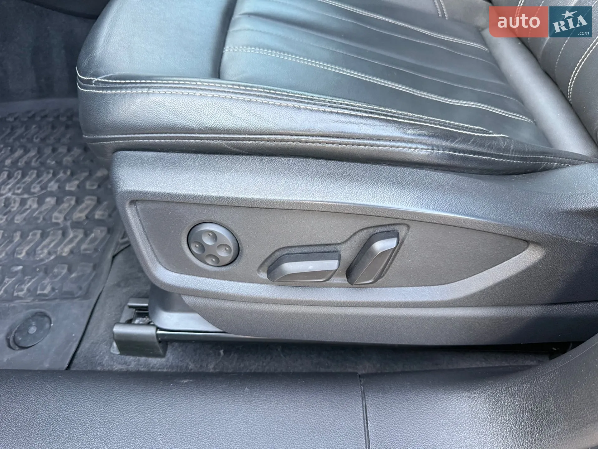2020 Audi Q5 - мініатюра 14