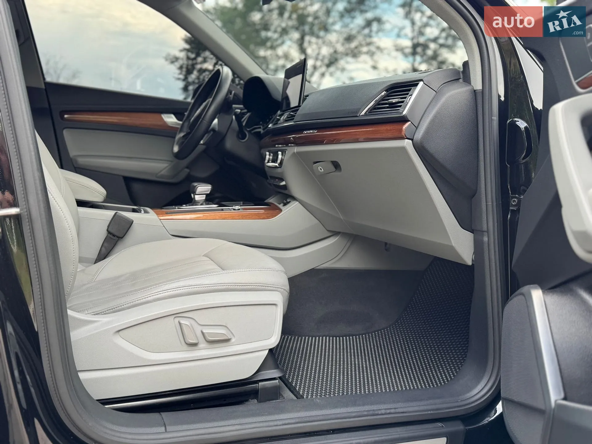 2022 Audi Q5 - мініатюра 16