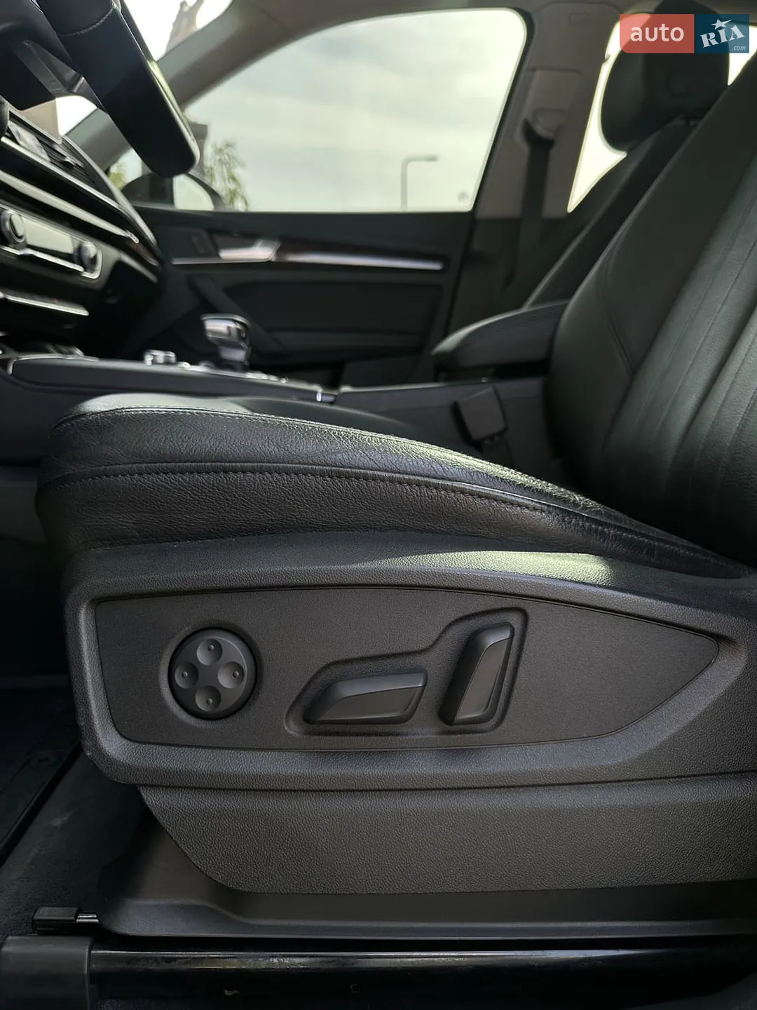 2020 Audi Q5 - мініатюра 33