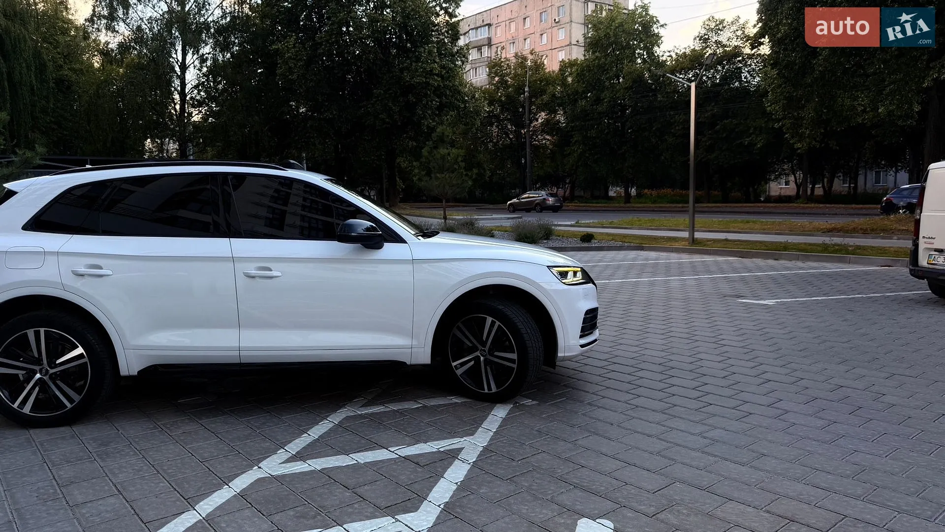 2017 Audi Q5 - мініатюра 23