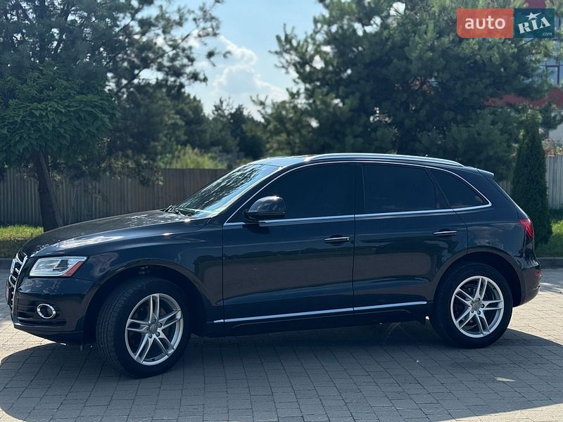 Позашляховик / Кросовер Audi Q5 2016 в Львові