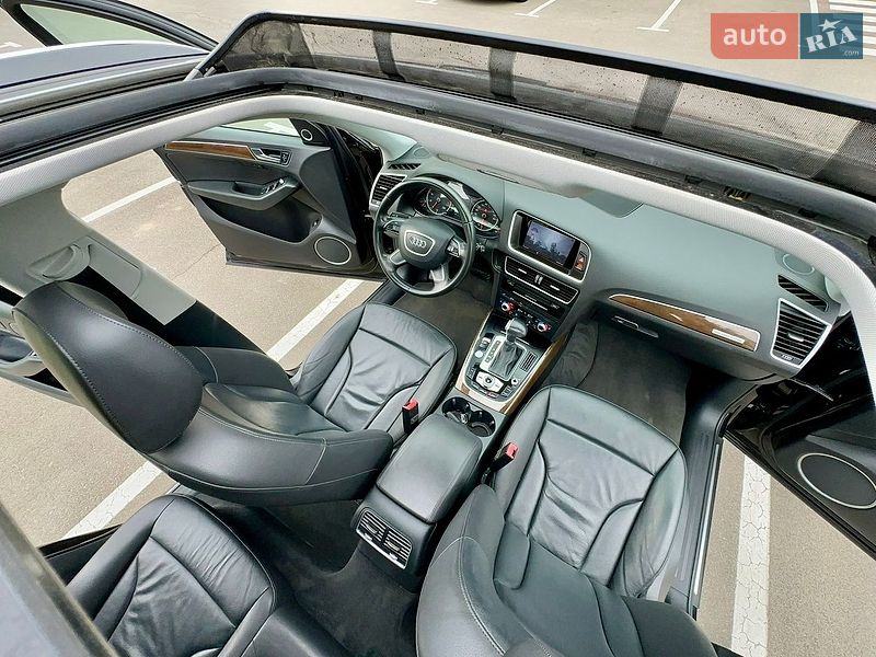Позашляховик / Кросовер Audi Q5 2016 в Києві