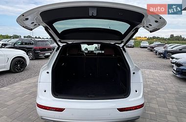 Внедорожник / Кроссовер Audi Q5 2018 в Ровно