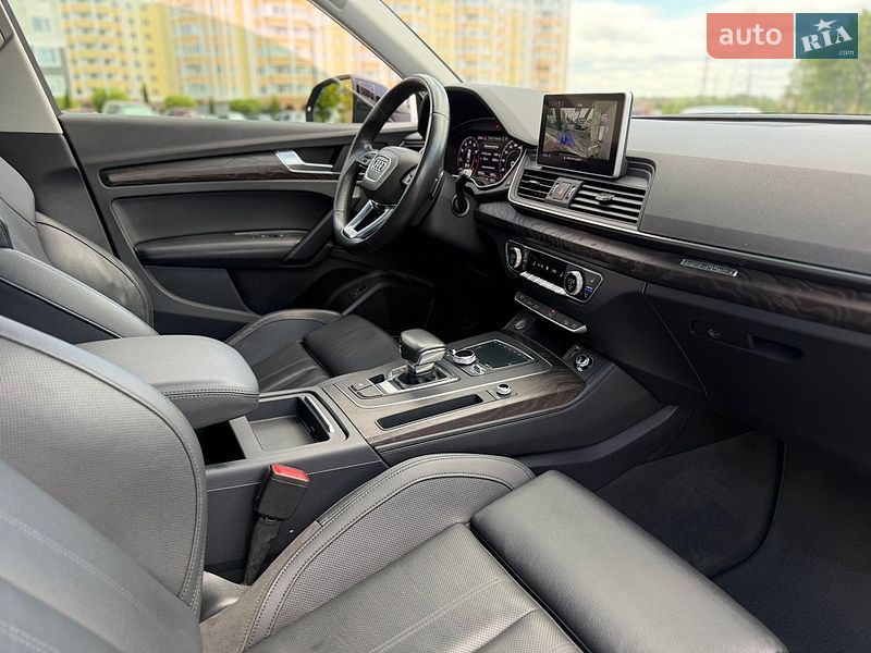 Позашляховик / Кросовер Audi Q5 2017 в Києві фото 45 Позашляховик / Кросовер Audi Q5 2017 в Києві