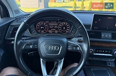 Позашляховик / Кросовер Audi Q5 2017 в Львові фото 13 Позашляховик / Кросовер Audi Q5 2017 в Львові