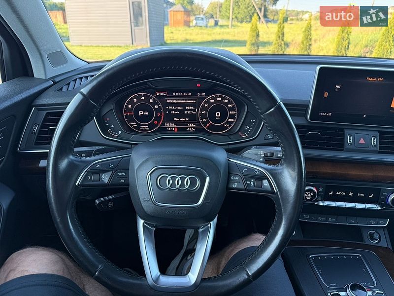Позашляховик / Кросовер Audi Q5 2017 в Львові фото 13 Позашляховик / Кросовер Audi Q5 2017 в Львові