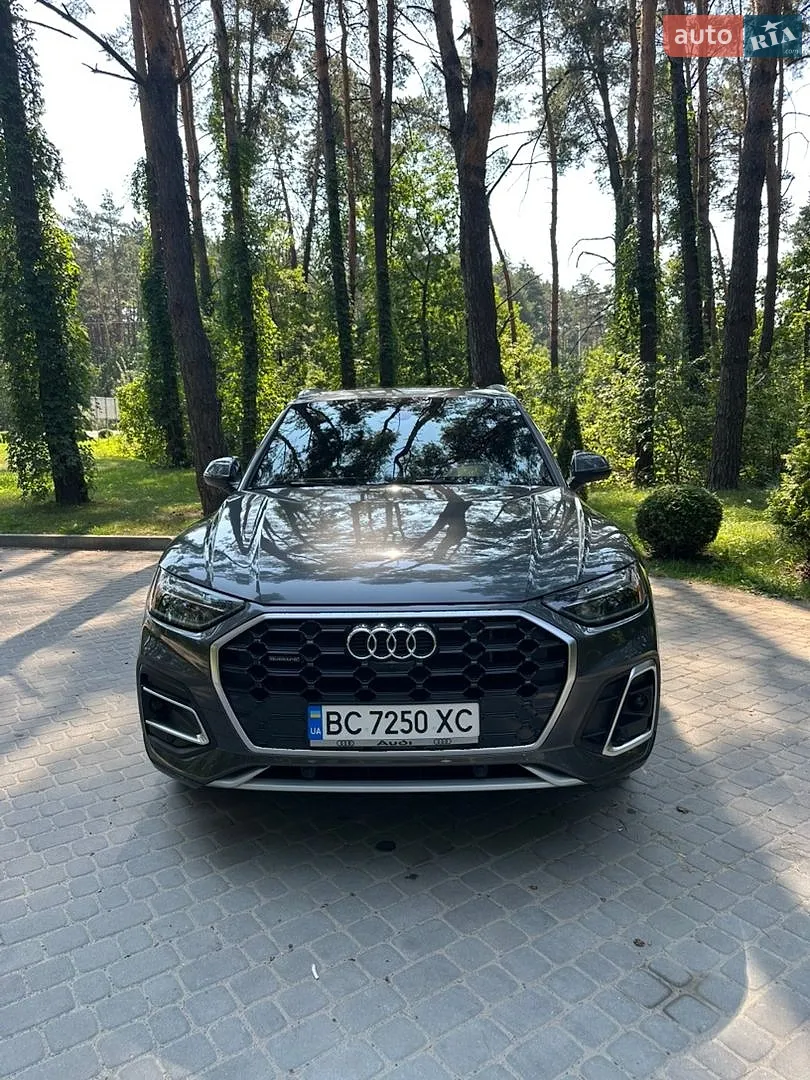 2022 Audi Q5 - фото 1