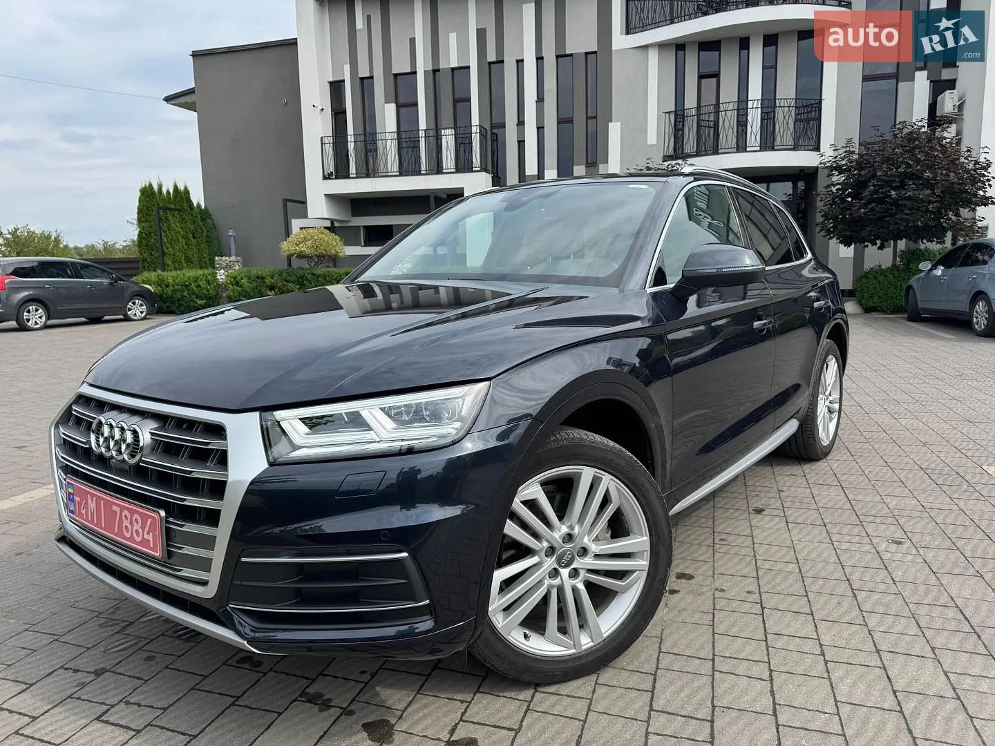 Audi Q5 2016 VIN WA1C2AFP4HA064737 фото оголошення 13 з 20