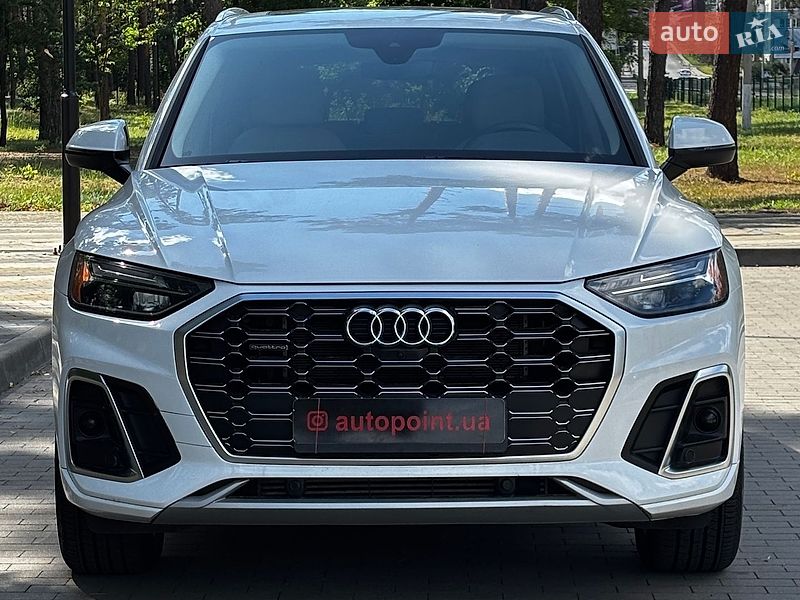 Позашляховик / Кросовер Audi Q5 2021 в Білогородці