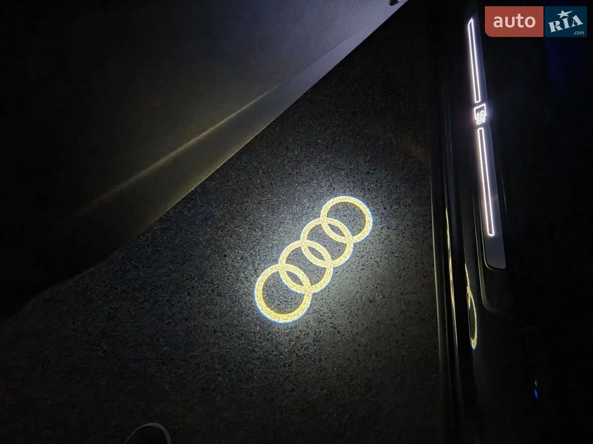2020 Audi Q5 - мініатюра 16