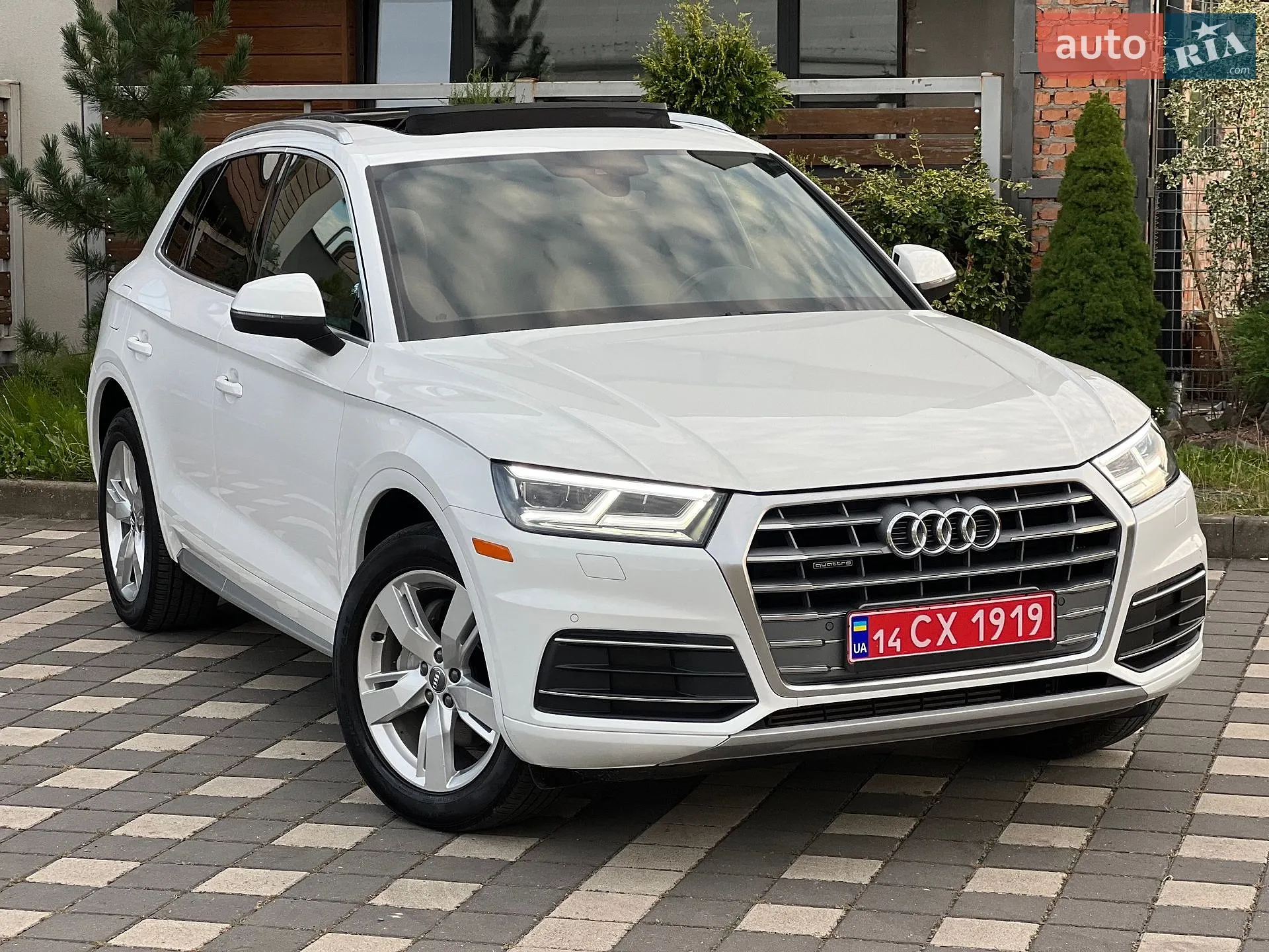 Audi Q5 2019 VIN WA1BNAFY4K2051239 фото оголошення 8 з 128