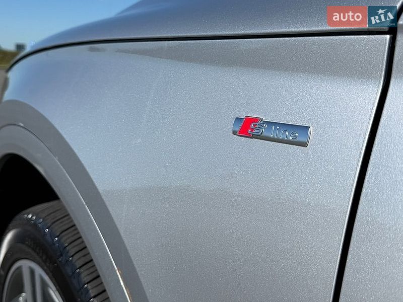 Позашляховик / Кросовер Audi Q5 2019 в Львові