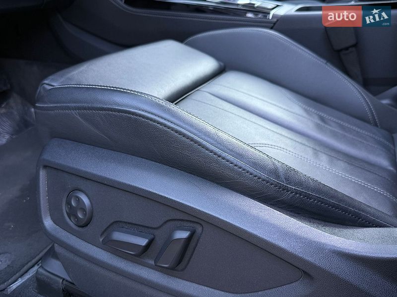 Внедорожник / Кроссовер Audi Q5 2024 в Ровно