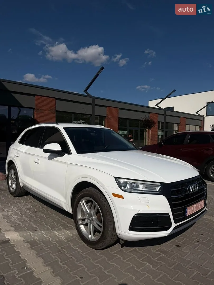 2020 Audi Q5 - фото 1