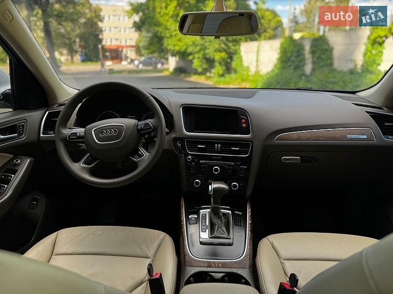 Внедорожник / Кроссовер Audi Q5 2013 в Ровно