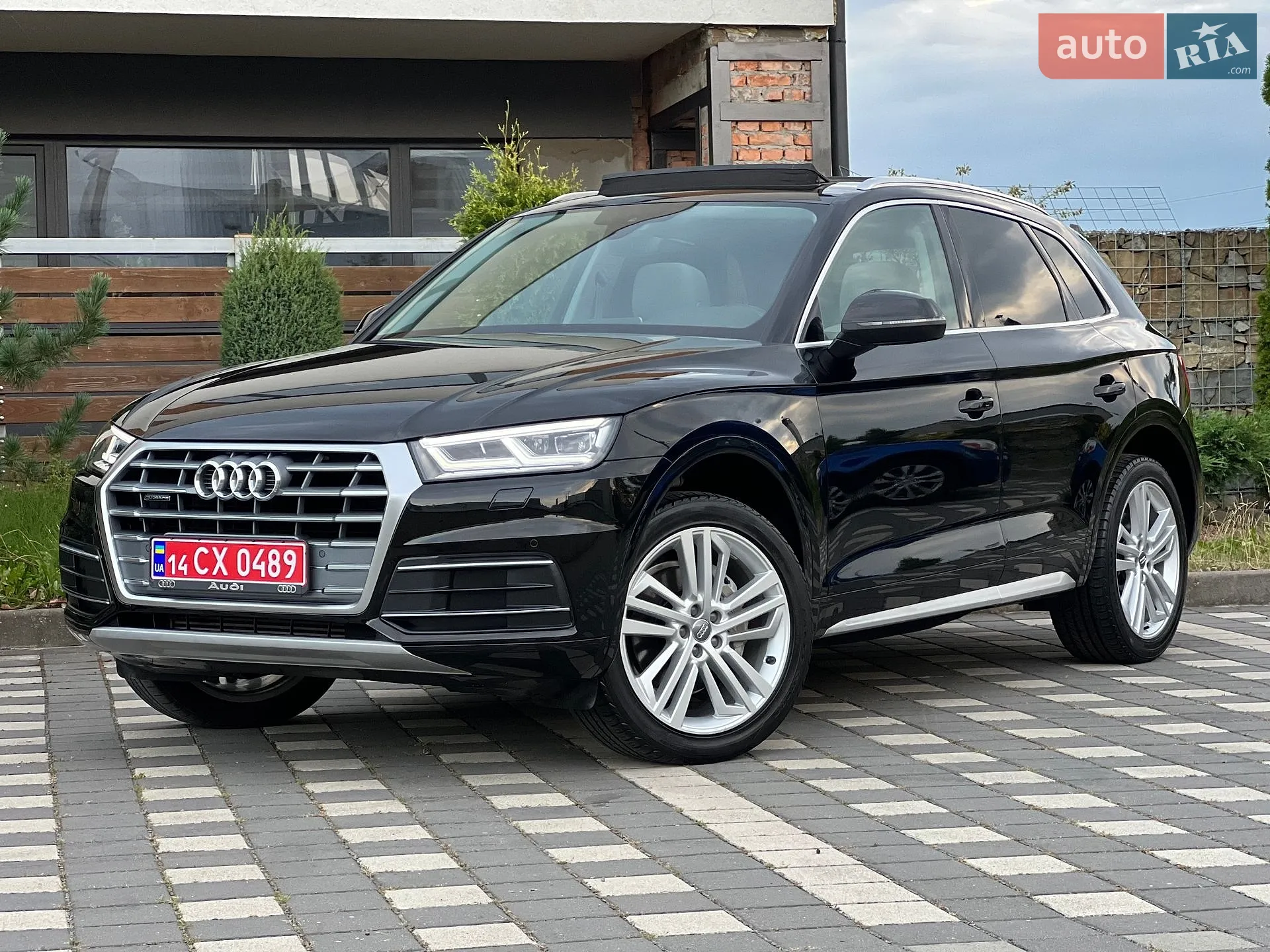 Audi Q5 2018 VIN WA1BNAFY2J2202710 фото оголошення 19 з 140