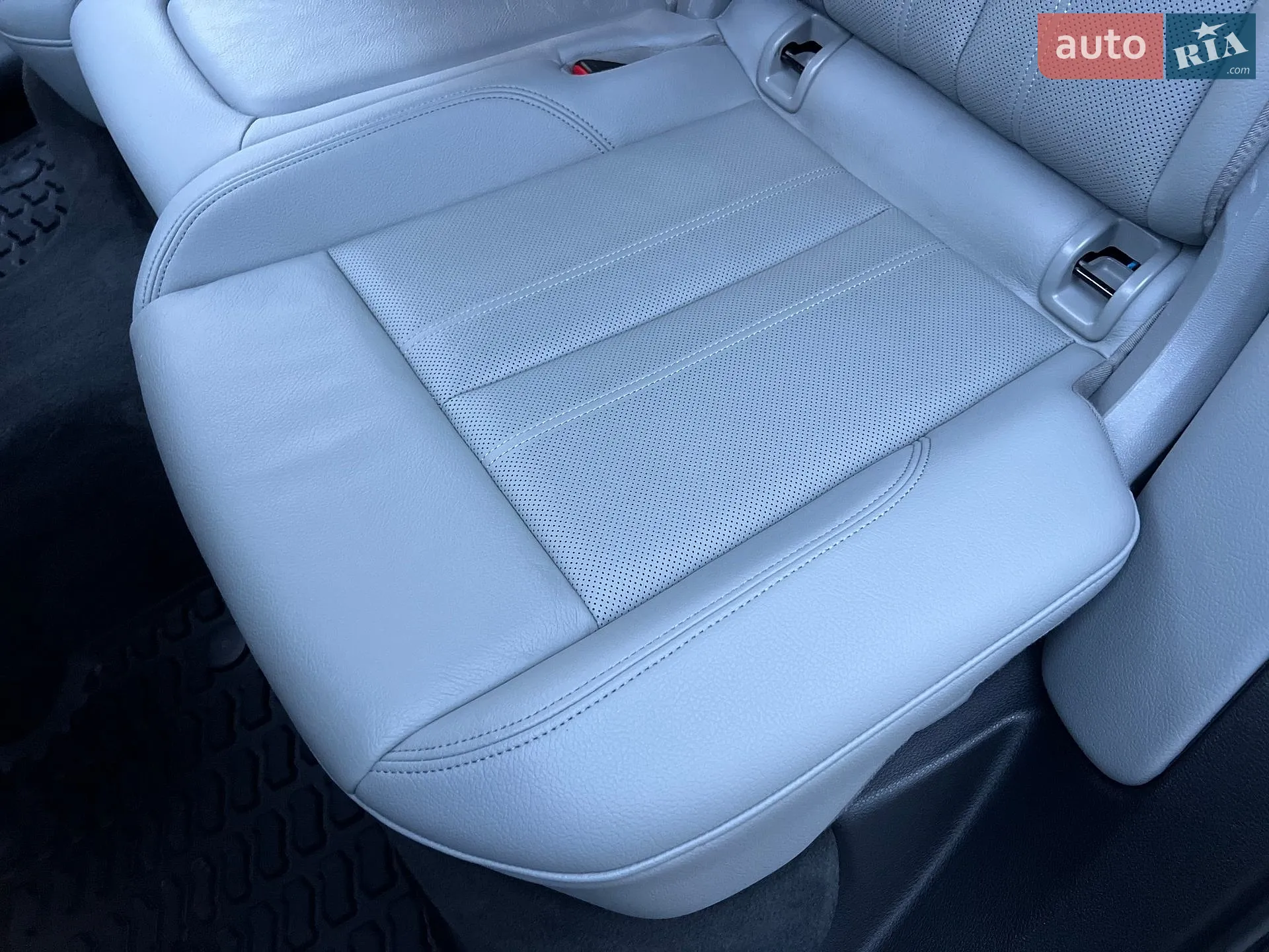 Audi Q5 2018 VIN WA1BNAFY2J2202710 фото оголошення 83 з 140