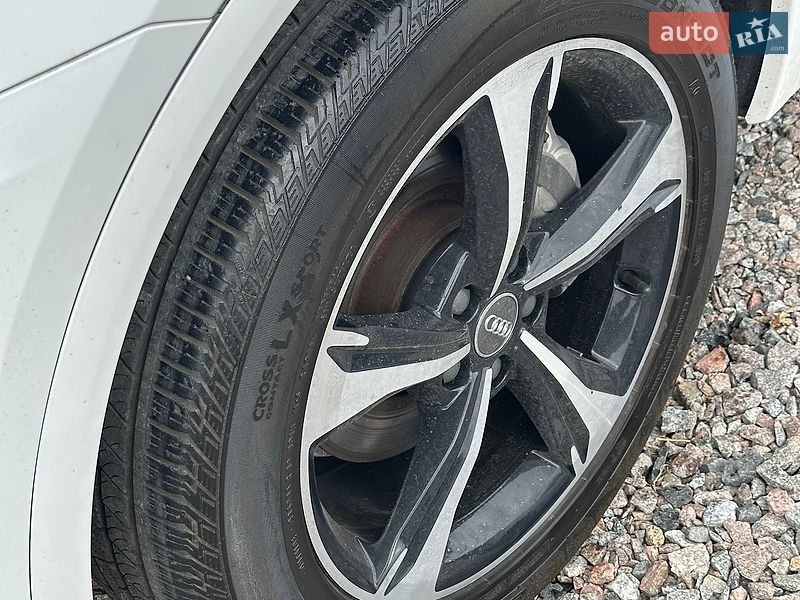 Внедорожник / Кроссовер Audi Q5 2020 в Белогородке
