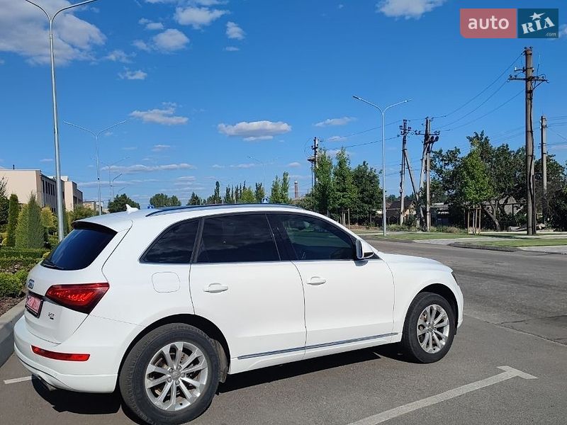 Позашляховик / Кросовер Audi Q5 2013 в Запоріжжі