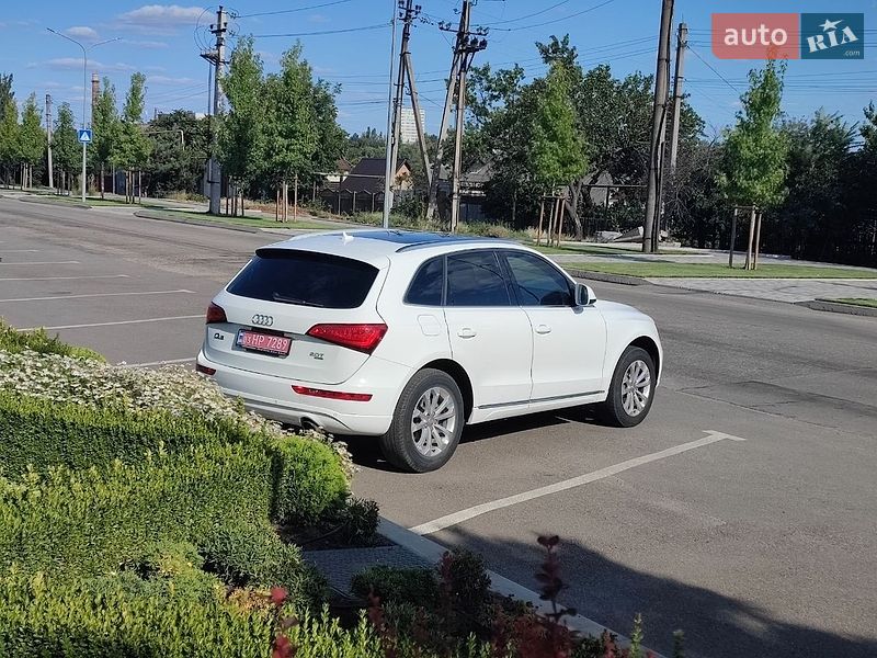 Внедорожник / Кроссовер Audi Q5 2013 в Запорожье