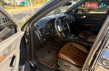 Внедорожник / Кроссовер Audi Q5 2018 в Харькове