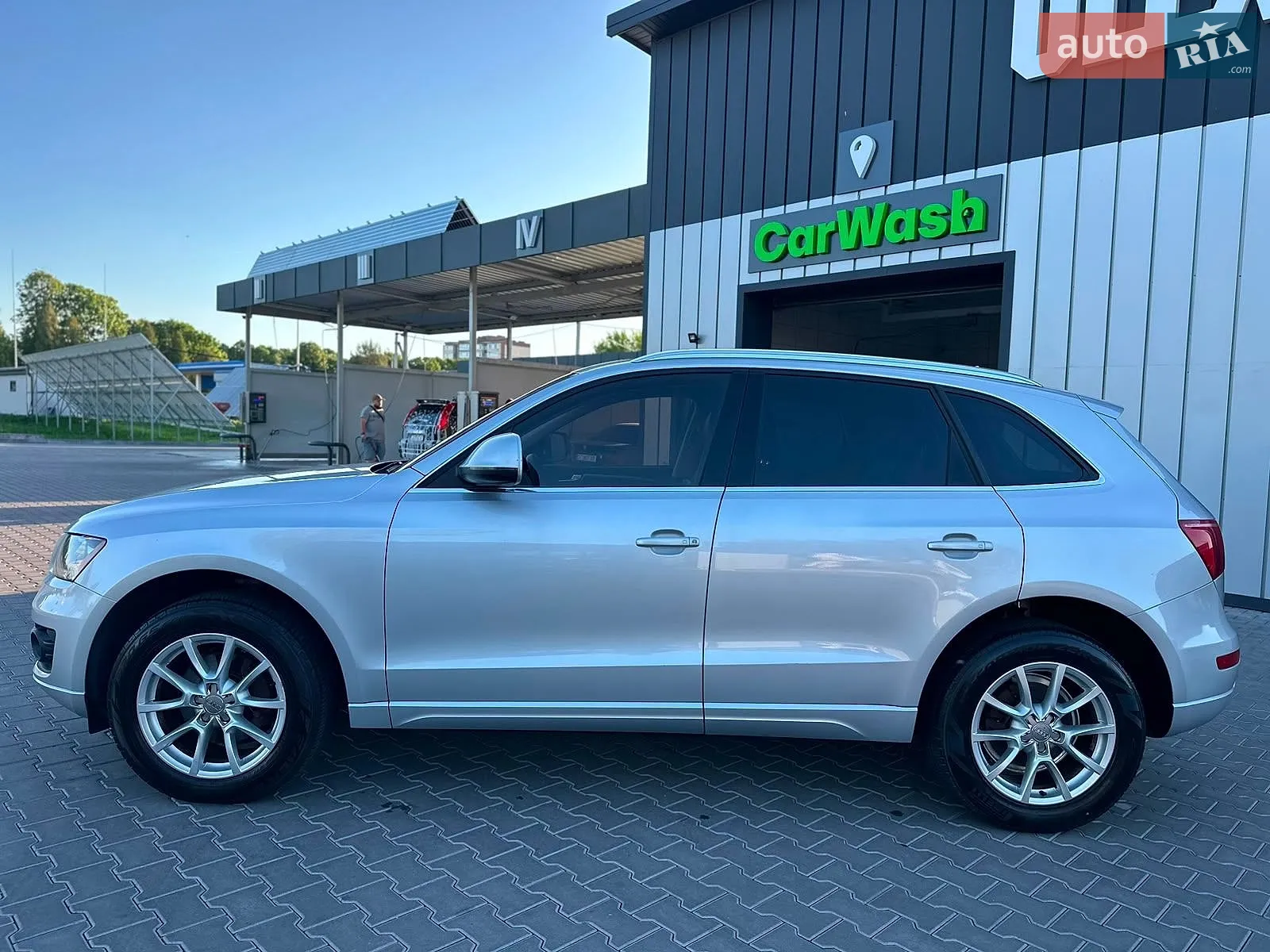 2010 Audi Q5 - мініатюра 2