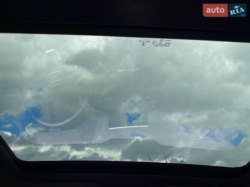 Внедорожник / Кроссовер Audi Q5 2017 в Львове