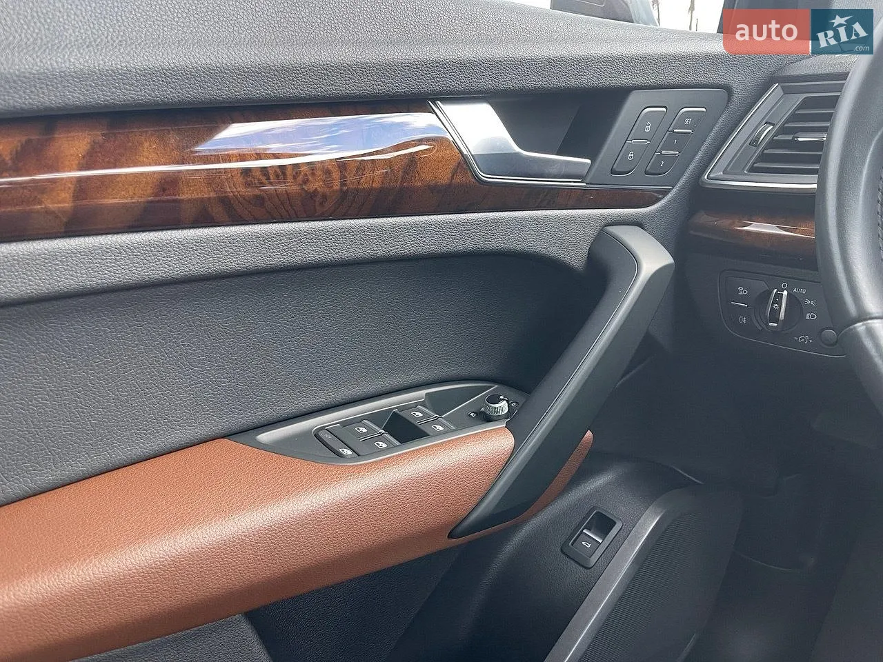 2017 Audi Q5 - мініатюра 10