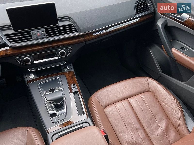 Внедорожник / Кроссовер Audi Q5 2017 в Львове