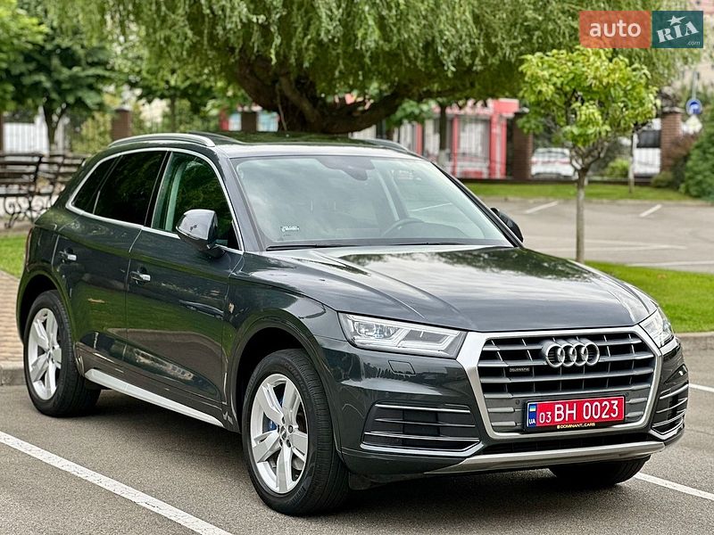 Позашляховик / Кросовер Audi Q5 2018 в Києві