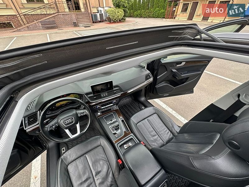 Позашляховик / Кросовер Audi Q5 2018 в Києві