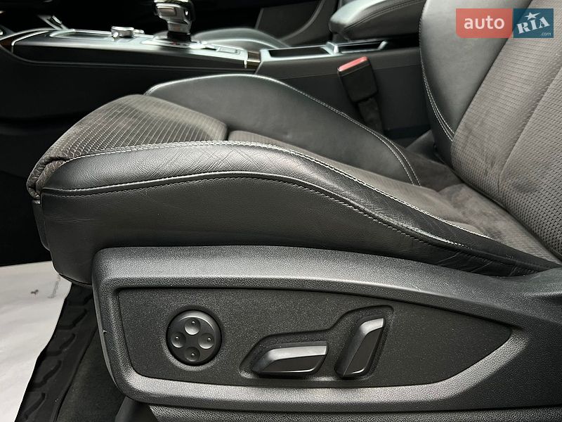 Внедорожник / Кроссовер Audi Q5 2017 в Львове