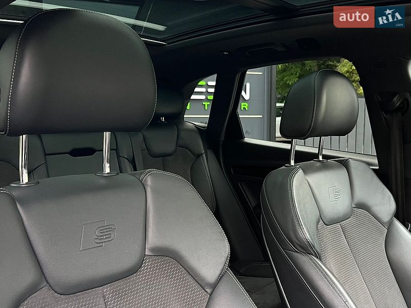 Внедорожник / Кроссовер Audi Q5 2017 в Львове
