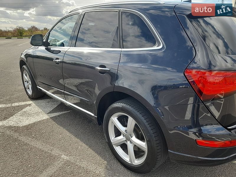 Внедорожник / Кроссовер Audi Q5 2014 в Ровно