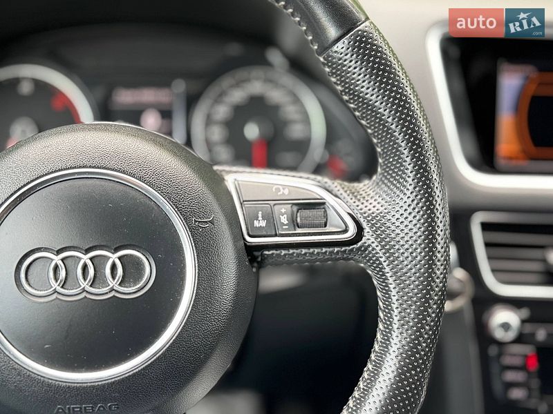Позашляховик / Кросовер Audi Q5 2013 в Києві