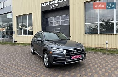 Внедорожник / Кроссовер Audi Q5 2018 в Ровно